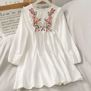 Home Floral embroidered White Cotton Top